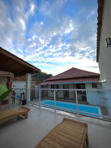 Casa com Piscina em Marmelópolis (Casa com Piscina em Marmelopolis) in Marmelópolis