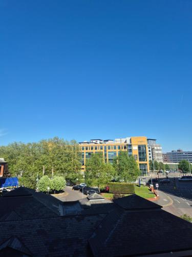 Quays icon by the water, Manchester (foto 3)