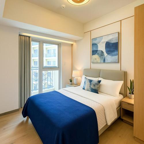Spacious 2BR near Solaire, Okada, Airport, Manila