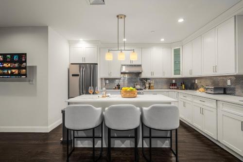 Stylish 3BR Designer Home in Harlem!, New York (Foto 3)