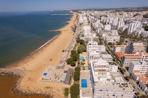 Centralgarve - 1 Bedroom Apartment Near the Beach in Quarteira - Anglo Atlântico (Centralgarve - 1 Bedroom Apartment Near the Beach in Quarteira - Anglo Atlantico) in Картейра