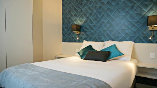 Little Suite - Alix - image 2