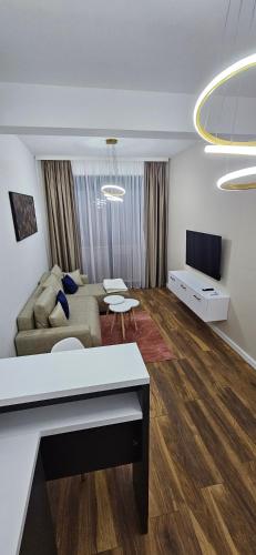 Suite Apartment image 7