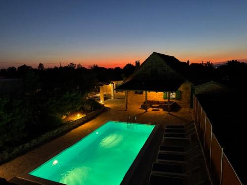 Rural house Mudrinic "Ivini dvori"