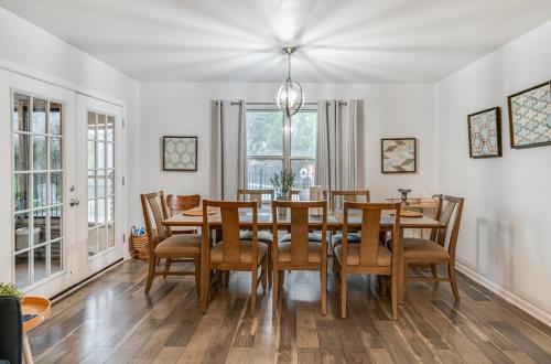 Family fun 4bed 2bath with pool near พิพิธภัณฑ์ศิลปะแมกเนย์