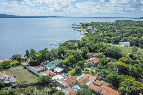 Casa Angi, con jardín y piscina en Sanber (Casa Angi, con jardin y piscina en Sanber) in 伊帕卡賴