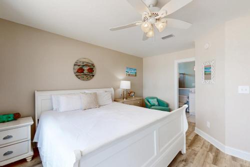 Fort Fun West by Meyer Vacation Rentals – Gulf Shores, AL