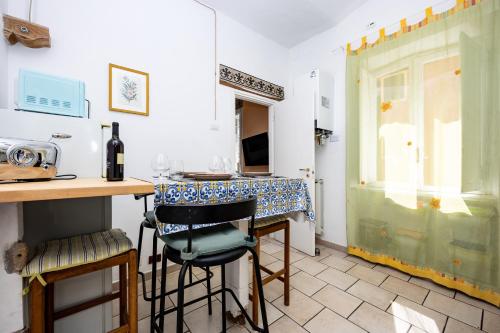 Termini Centeral Station's home, near Santa Maria Maggiore, Rome (photo 6)