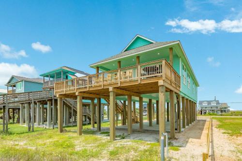 Sea Holly - Beachfront - Pet & Family Friendly