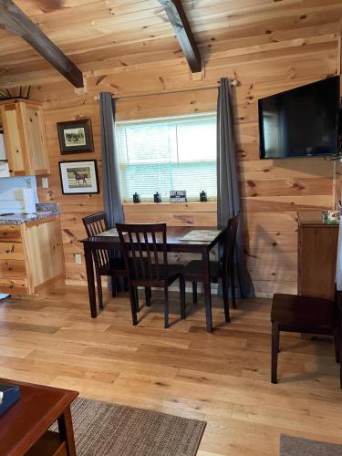 المنظر الخارجي, Moore Road Cabin 3 Pet Friendly in كولومبوس