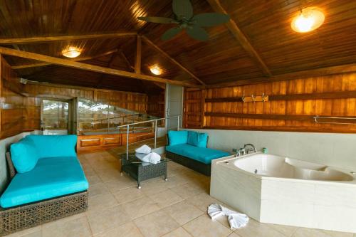 Hotel San Bada Resort & Spa in Quepos