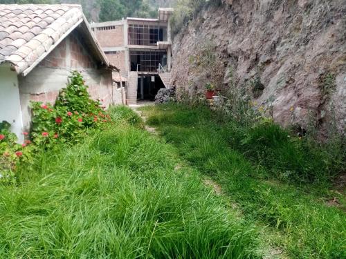 Hostal Aylluq Wasin - Guest House-Casa de Familia in Urubamba Town Center