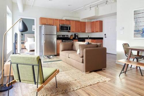Cozy 2 Bed in Boston FIDI District