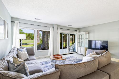 Harbourwood Villa 150 Golf Views of Harbour Town – khách sạn tại Thanh Pho Cang