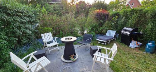 ระเบียง/ชานเรือน, Comfortable Apartment in Waterloo with Jacuzzi - 78m² in วอเตอร์ลู