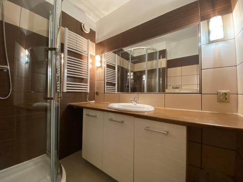 ฝักบัว, Apartment Essreithweg Kaprun by Jara in คาบรุน