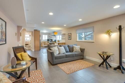 Quiet Denver Apt about 9 Mi to Dtwn Ski, Hike and More! in Denver, USA