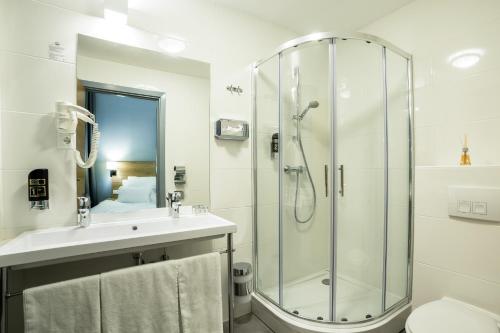 LivInn Hotel - image 5