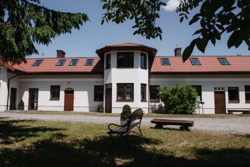 KUKUŁKA Nad Rzeczką (KUKULKA Nad Rzeczka) in Юліанув