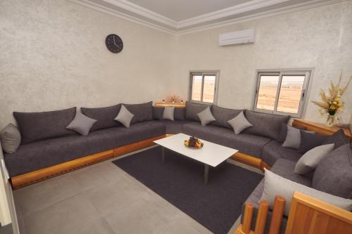 Family Stay Ourzazate - Deluxe Appartments in 瓦爾紮紮特機場