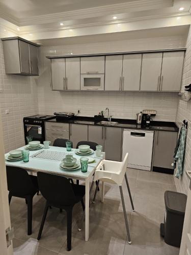 Family Stay Ourzazate - Deluxe Appartments in 瓦爾紮紮特機場