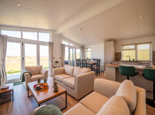 Countryside Lodge Retreat on Golf Course gîte à louer Blackawton The Mount