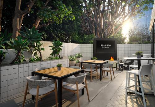 Exterior view, Sonesta Los Angeles Airport LAX in Los Angeles (CA)