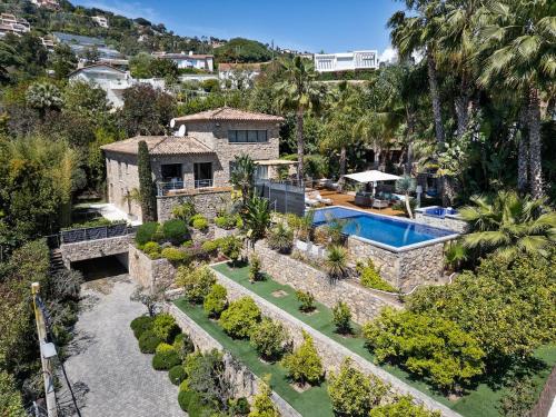 Azurenting - Domaine Exclusif Vue Mer Avec Piscine - Antibes