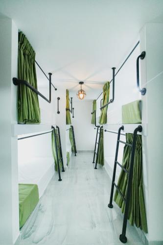 Qantic Lodging & Rooftop, Медельин (фото 6)