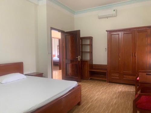 洞海 Ovan New Beach Hotel 3星级 酒店 套房