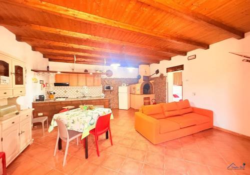 Villa Andrea "Vivi l'Oasi di Tranquillità" (Villa Andrea "Vivi l'Oasi di Tranquillita") in ซาลีนากรันเด