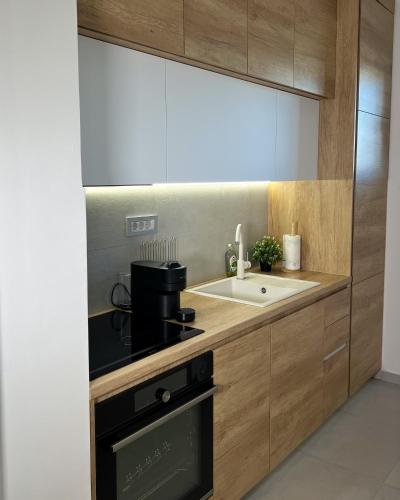 Ninth Cloud Apartman in Telep