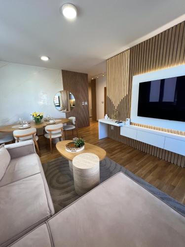 Ninth Cloud Apartman in Telep