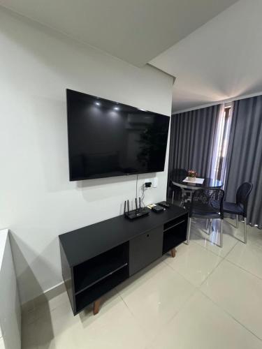 One-Bedroom Apartment image 3