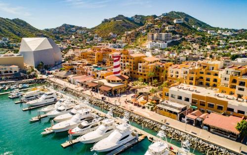 Cabo JS Harbour