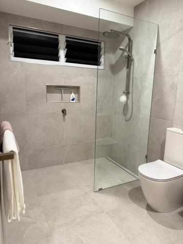 Zuhanyzó, Tranquility on Parkridge in Greater Cairns