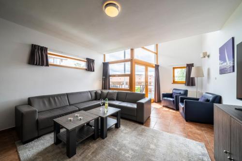 3 bedrooms, 3 beds