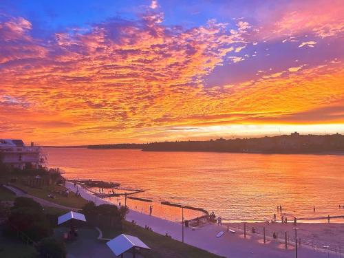 Beachfront luxury 3 beds with ocean view balcony - image 13