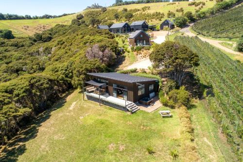 Te Whau Retreat - The Cottage - Be My Guest Waiheke in Omiha