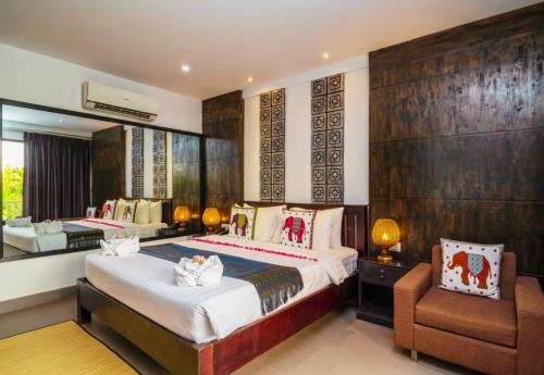 Double Room with Garden View image 9