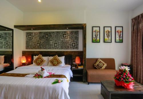 Double Room image 6