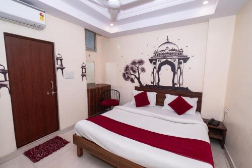 Standard Single Room image 2