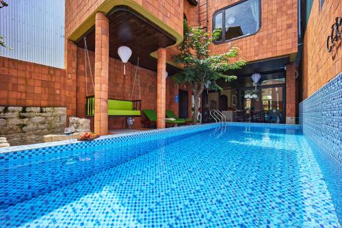 Cam HC Villa Hoi An