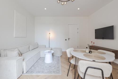 Elegant City Center Apartment, Riga (foto 8)