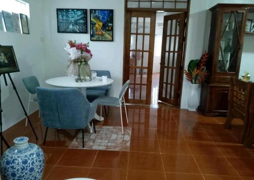 Facilities, Marquis gardenland and guest house in Loay