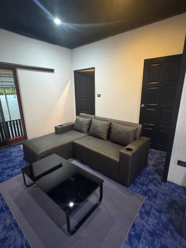Sleeps 8