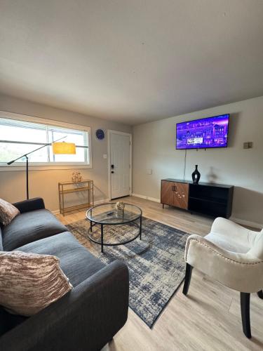 Downtown Dallas LUXE Urban Haven 1BD Retreat in Dallas, USA