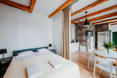 Apartamenty z Duszą - Mickiewicza - Prywatny Parking!!, Toruň