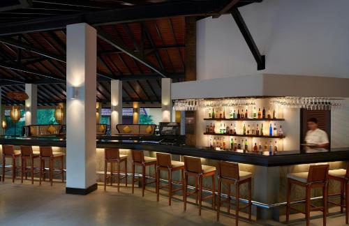 Bar/lounge, Habarana Village by Cinnamon in Sigiriya