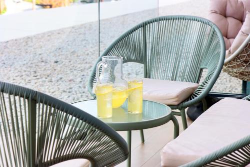 Balcony/terrace, Livbnb - Upgraded 2BR, Near Shopping & Dining Hubs in Bluewaters Island